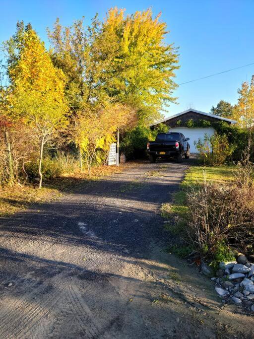 Country Cottage Penn Yan Exterior photo